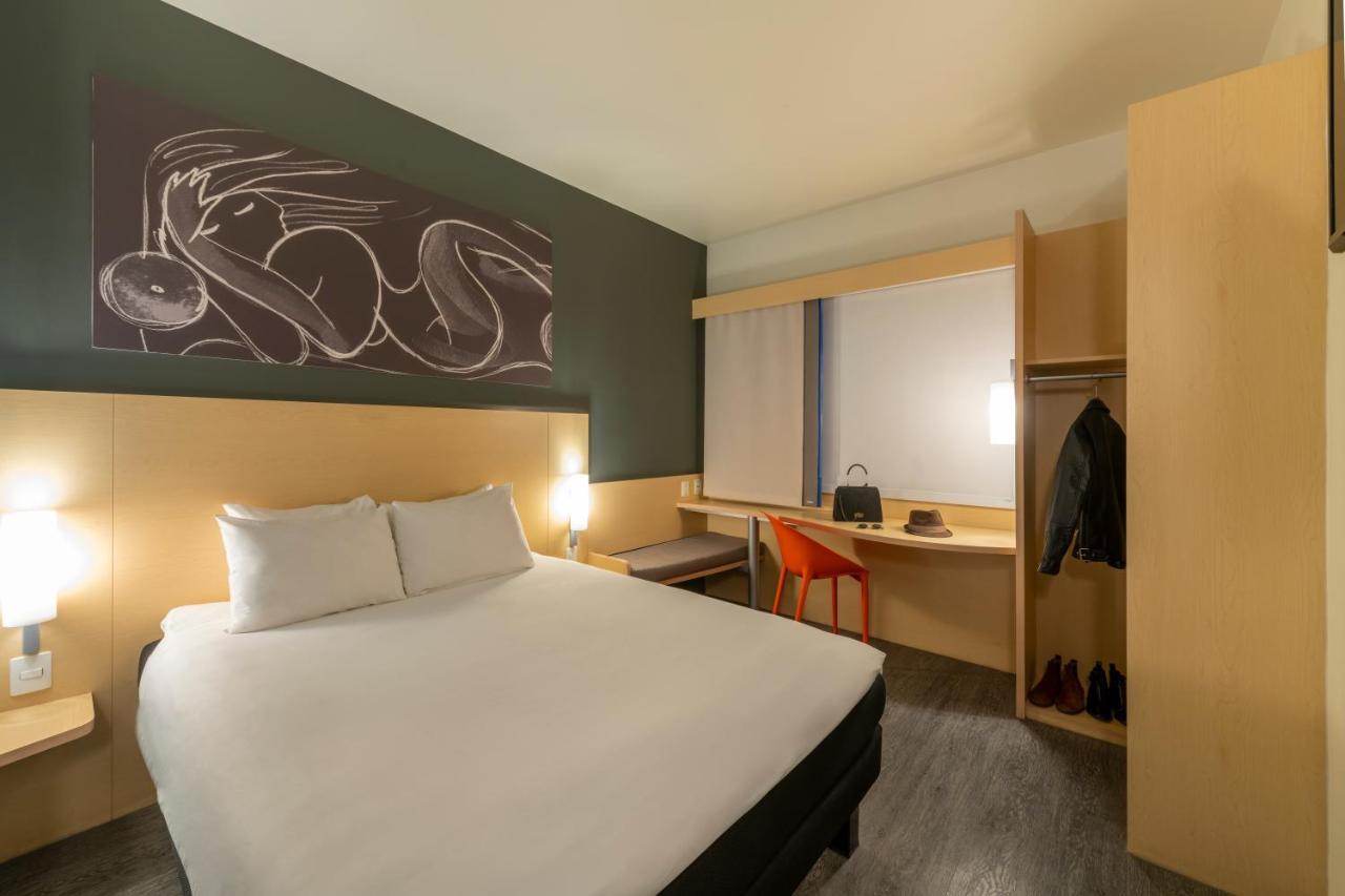 Отель Ibis Керетаро Экстерьер фото